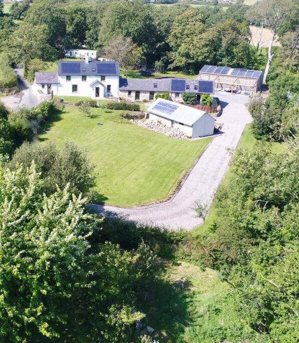 Hidden Cottage Gem Hottub, Firepit, Coastal Walks * Swansea